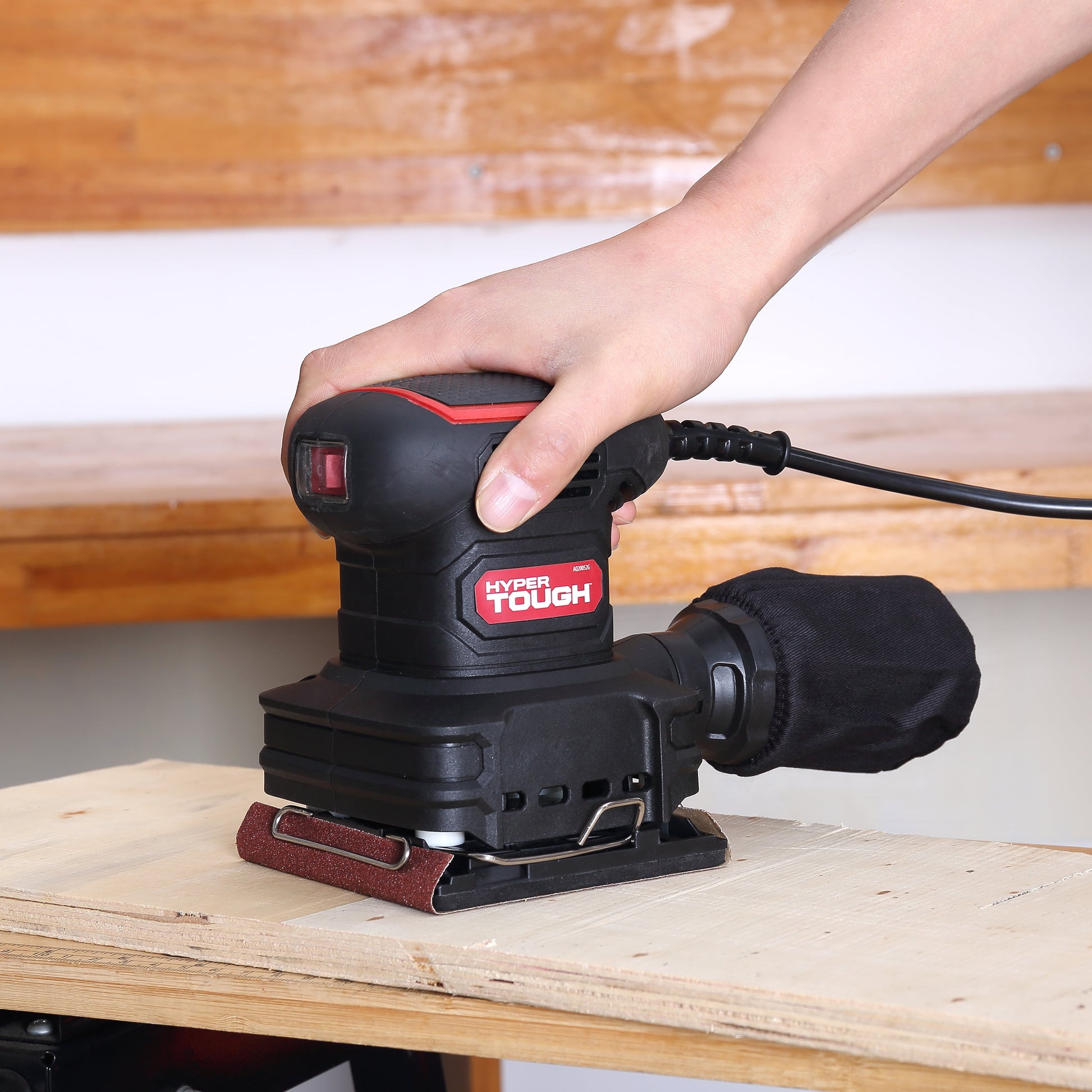 2 Amp Corded 1/4 Sheet Palm Sander with Dust Bag, Vacuum Hose Adapter, Punch Plate & 3 Sanding Sheets, New Condition